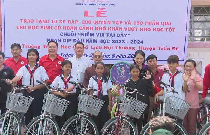 Tình nguyện viên Chữ thập đỏ - Những trái tim nhân hậu và tinh thần nhiệt huyết (11-09-2024)